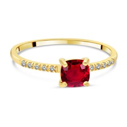 Bague Solitaire Or Jaune 375/1000 Rubis taille Coussin et Diamants couchée