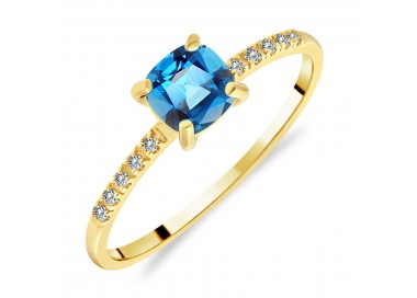 Bague Solitaire Or Jaune Topaze Bleue Suisse taille Coussin serti 10 Diamants